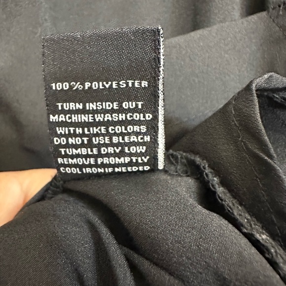 Black button down blouse - Picture 5 of 6